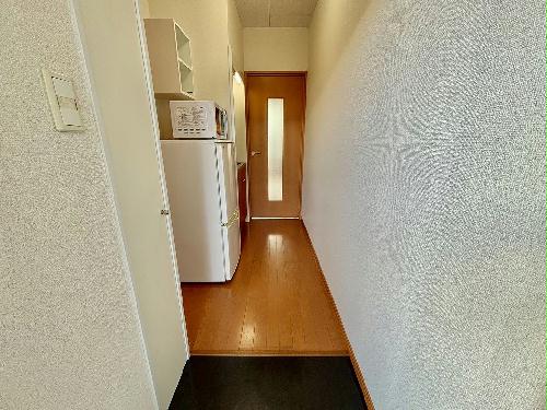 玄関　設備・仕様は号室により異なる為、現況を優先いたします。