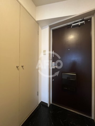 玄関　サウスフラット　玄関