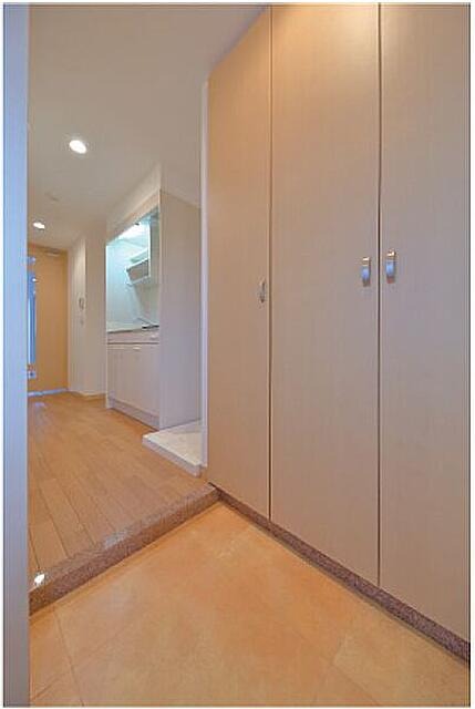 玄関　ヴェルステージ練馬III　練馬区桜台４