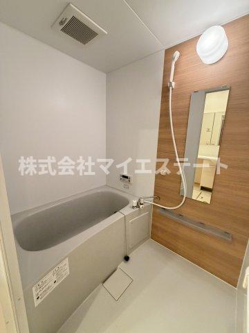 バス・シャワールーム　別部屋写真使用