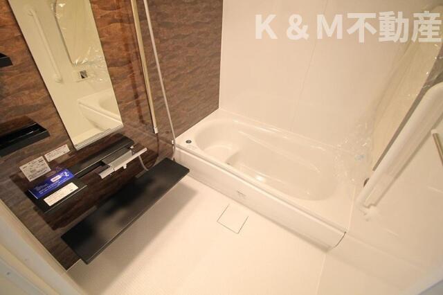 バス・シャワールーム　ゆったり過ごせるお風呂です