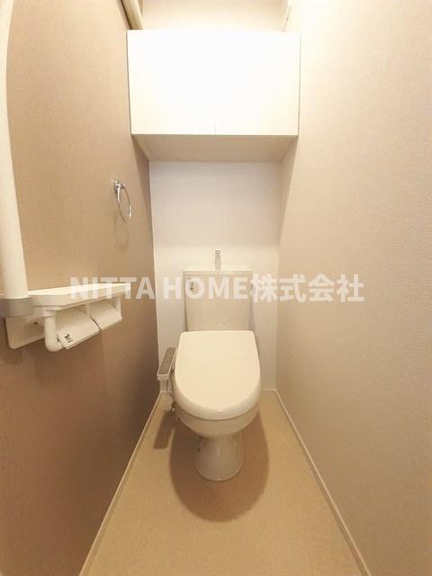 トイレ　温水洗浄便座のトイレです＊