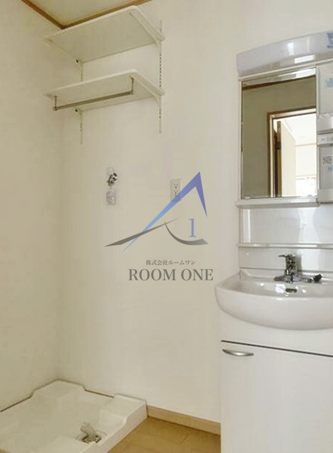 洗面設備　洗面台です。