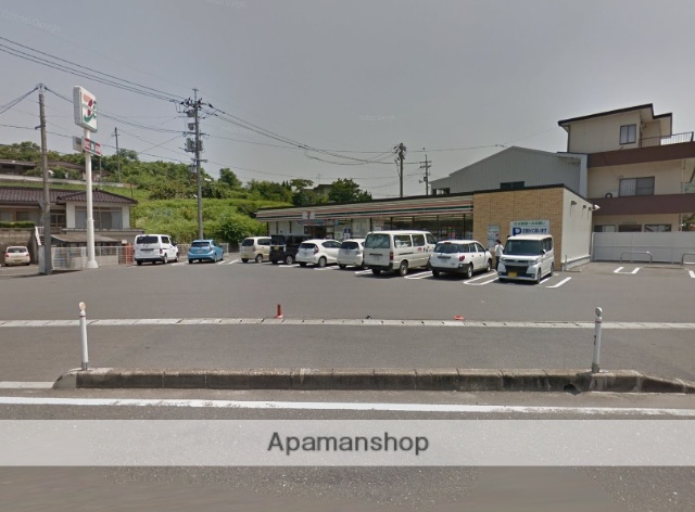 コンビニ　セブンイレブン（コンビニ）まで1722m