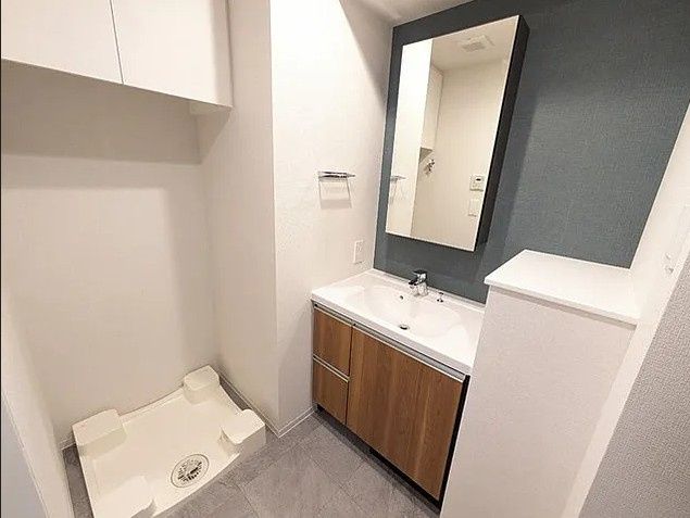 洗面設備　写真は同タイプ住居です。