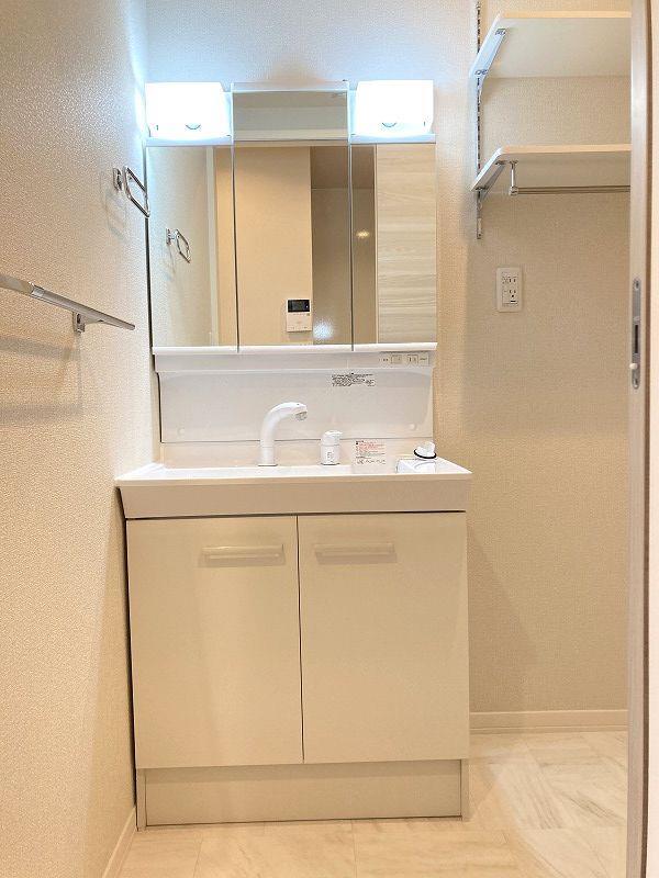 洗面設備　参考写真