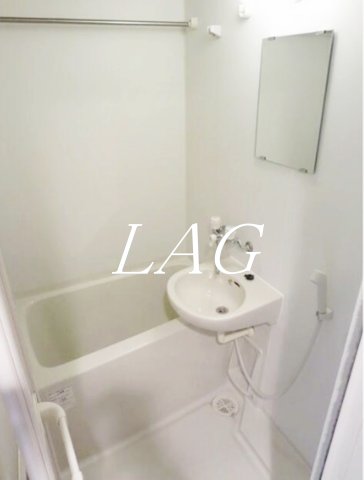 バス・シャワールーム　お風呂です。