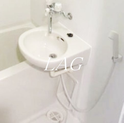 洗面設備　洗面台です。