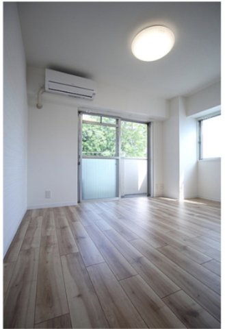 居室・リビング　別部屋参考写真