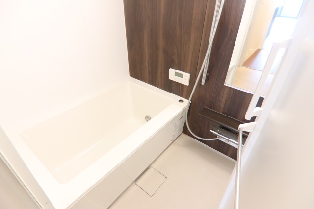 バス・シャワールーム　※別室の参考写真の為、現況優先です。