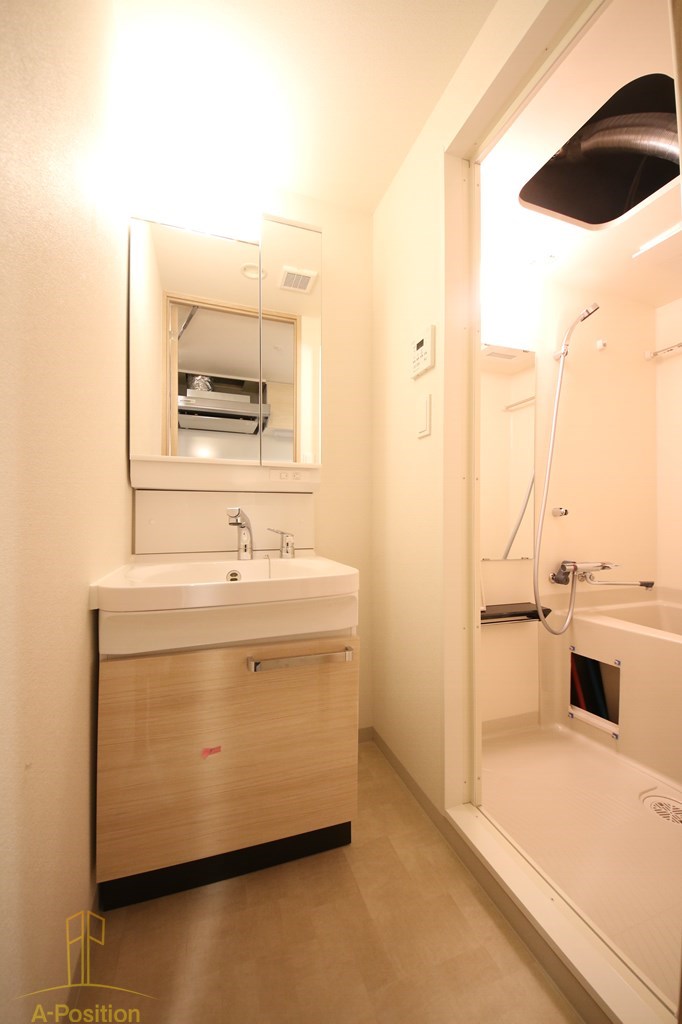 洗面設備　プレサンス堺筋本町エグゼブラン