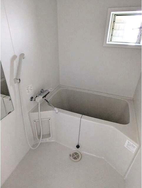 バス・シャワールーム　清潔感のある快適バスルーム♪