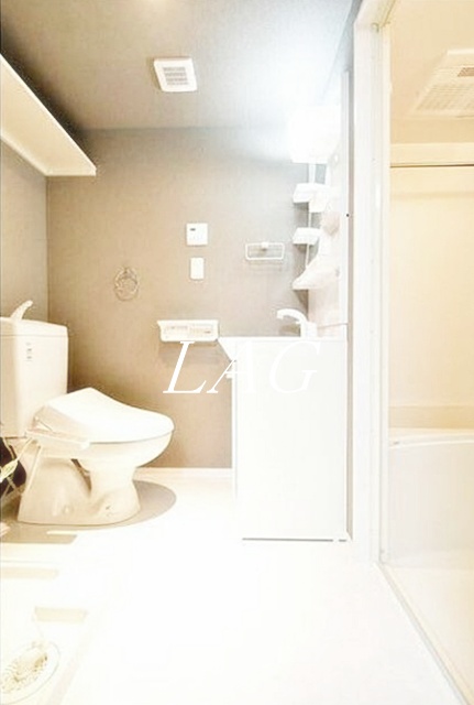 洗面設備　独立洗面台です。