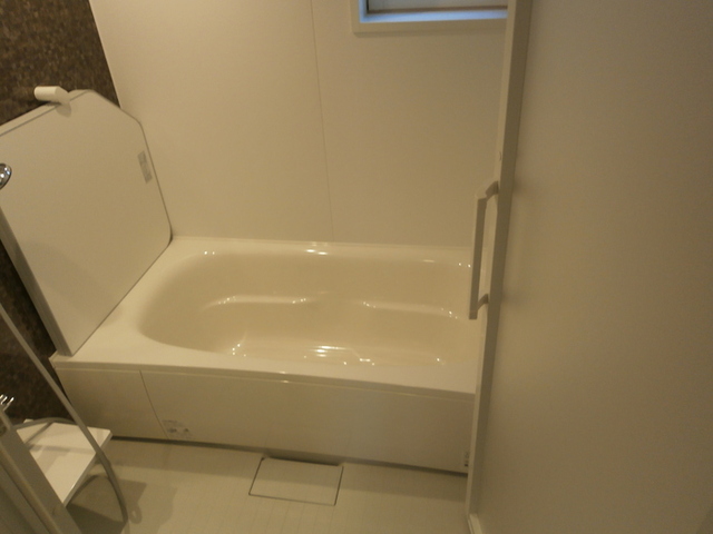 バス・シャワールーム　浴室