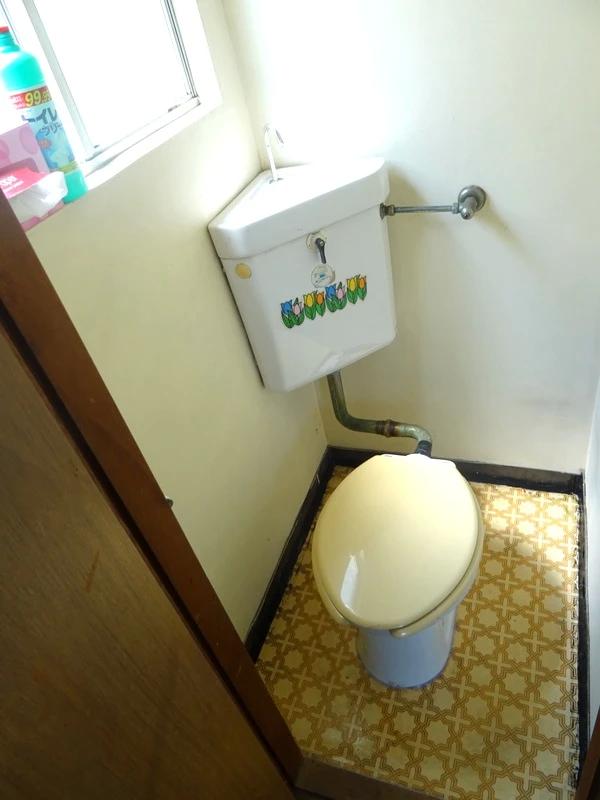 トイレ　トイレはこちら
