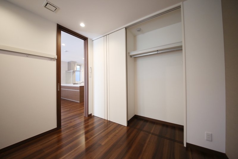 収納　洋室のクローゼット