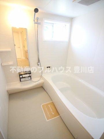 バス・シャワールーム　写真は別室