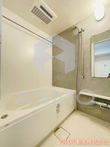 バス・シャワールーム　同マンション別部屋　参考写真