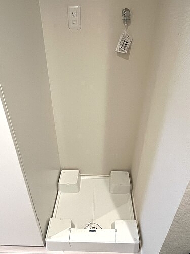 その他設備　洗濯機置き場※同タイプ別部屋2025.12新築未入居時撮影