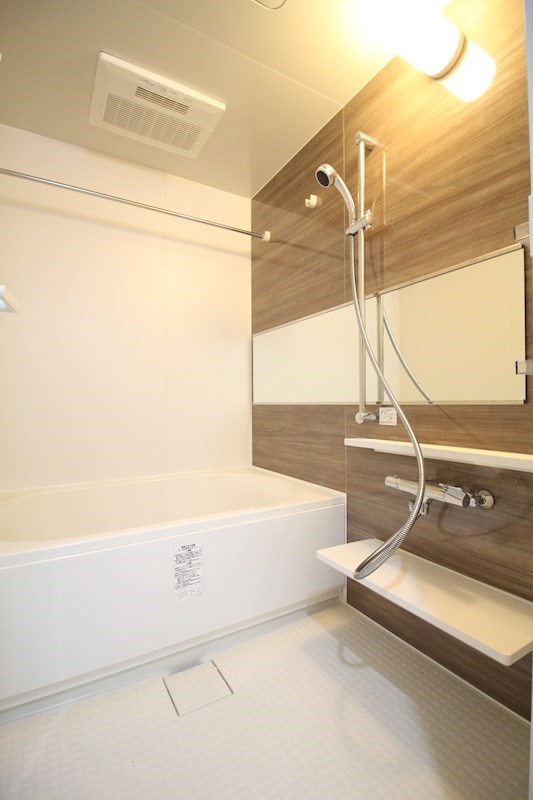 バス・シャワールーム　追焚機能付