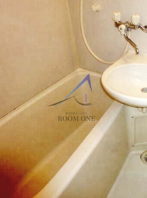 バス・シャワールーム　お風呂です。