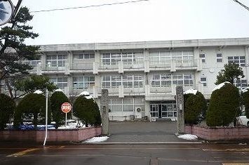 小学校　小池小学校（小学校）まで350m