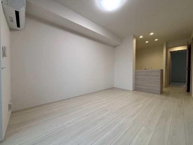 プレッシャス奥井の居間写真