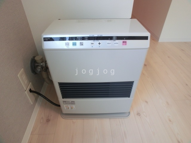 その他設備　ストーブ