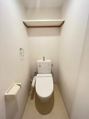 トイレ　※別部屋写真
