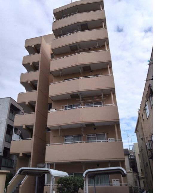 建物外観　外観は落ち着いています