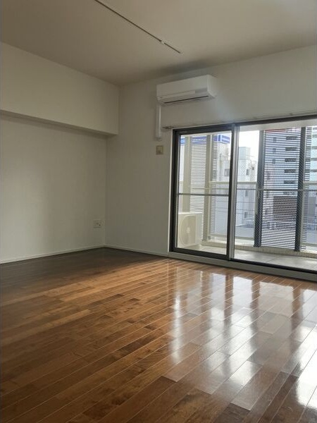 居室・リビング　※写真は同じマンションの違う部屋のものになります。