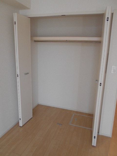 収納　居室内収納（クローゼット・１間分）完備