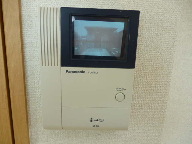 セキュリティ　急な訪問者開錠する前にモニター確認　　TVドアホン