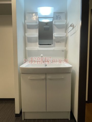 洗面設備　忙しい朝には欠かせない洗面所です