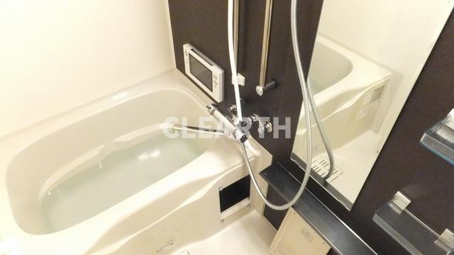 バス・シャワールーム　※他のお部屋の写真です。