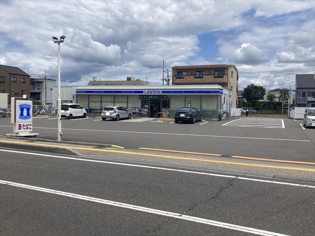 コンビニ　ローソン笠松東陽町店（コンビニ）まで607m