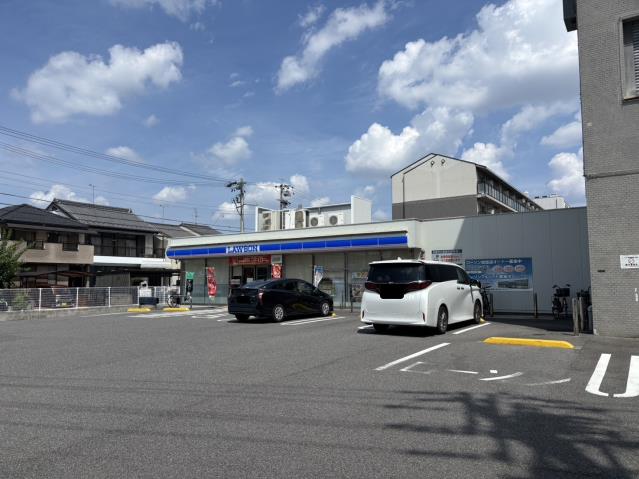 コンビニ　ローソン中村稲葉地町７丁目店（コンビニ）まで226m