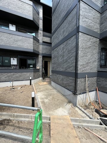 エントランス　Reglia今里North　エントランス