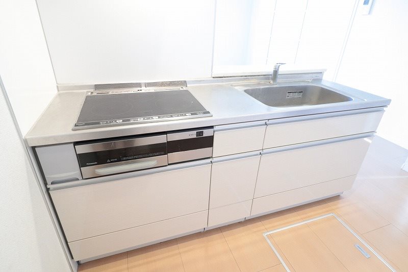 キッチン　写真は別のお部屋のものになります。