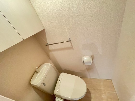 トイレ　※別部屋の写真です