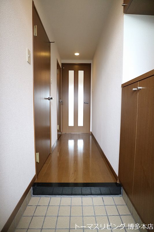 玄関　※別号室参照