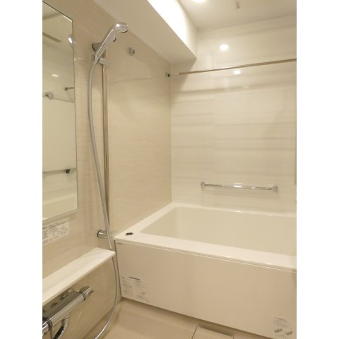 バス・シャワールーム　バス※別部屋参考写真