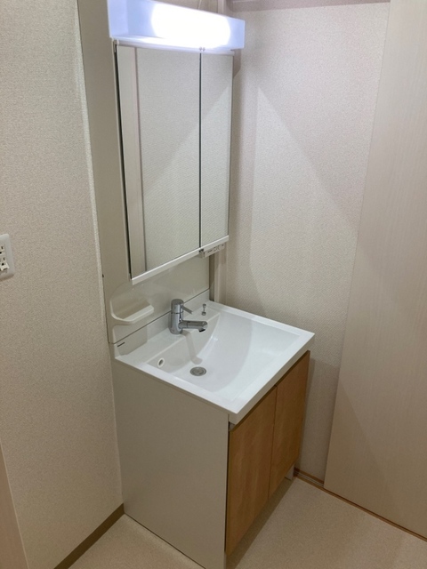 洗面設備　同仕様