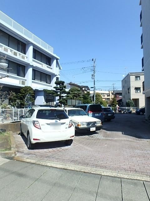 駐車場　★駐車場です★