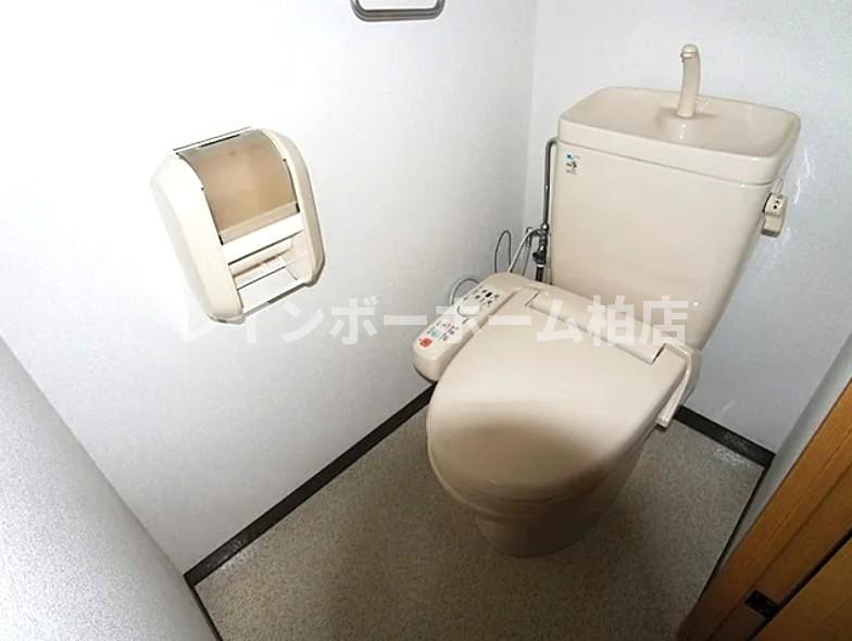 トイレ　ゆったりとした空間のトイレです