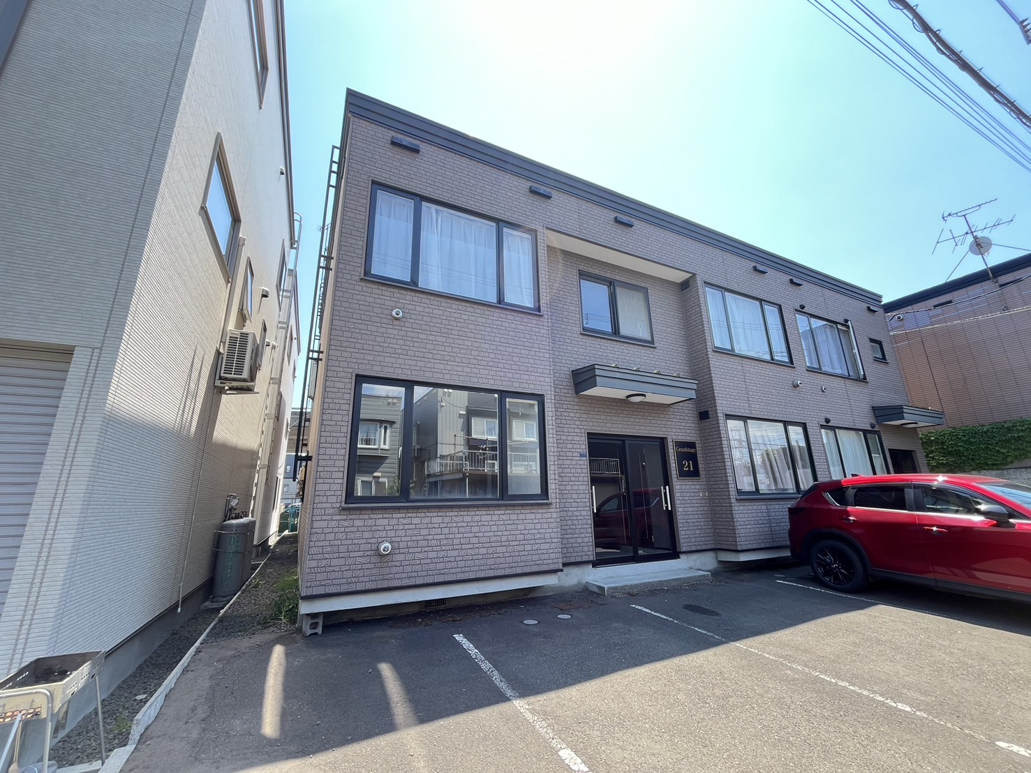 建物外観　敷金・礼金不要で契約可能です☆