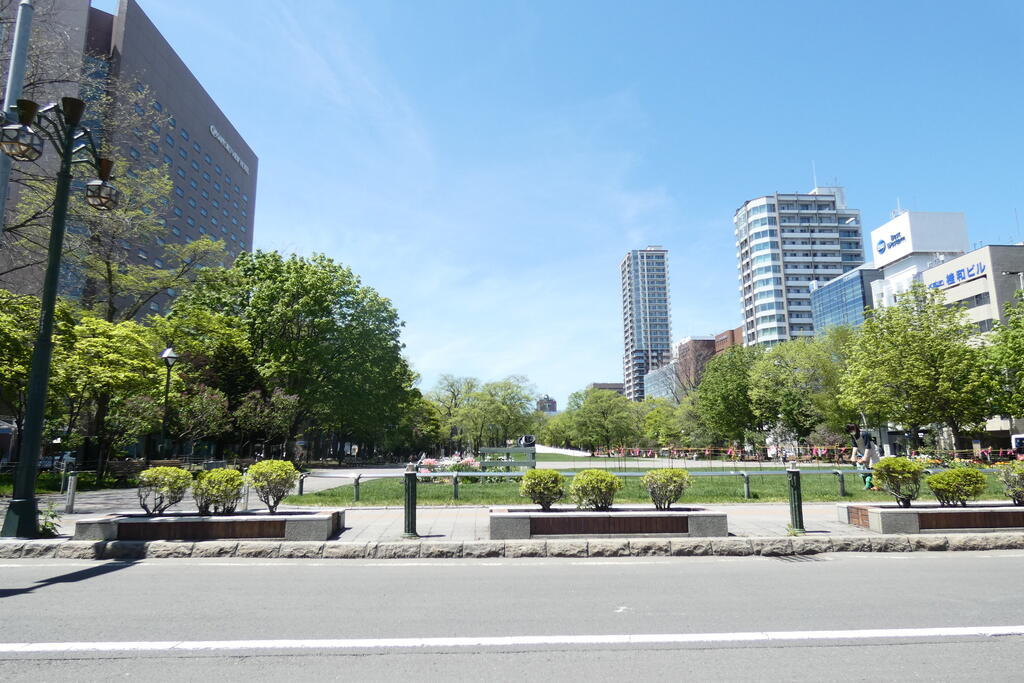 公園　大通公園（公園）まで401m