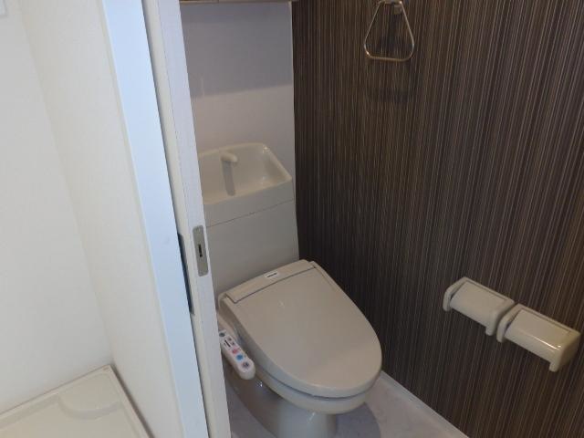 トイレ　トイレもきれいです
