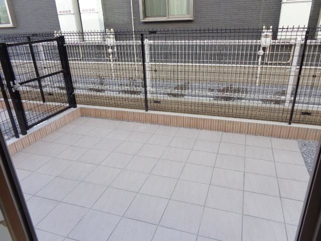 バルコニー　広々としたバルコニーです