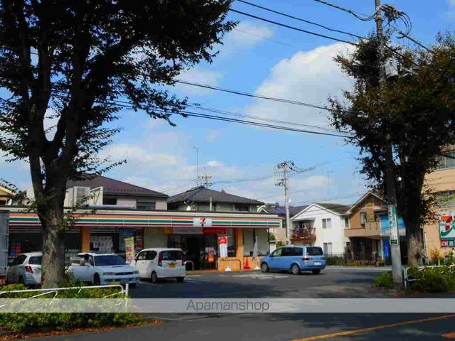 コンビニ　セブンイレブン（コンビニ）まで450m